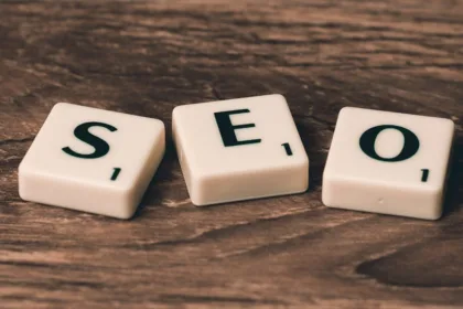 découvrez comment fonctionne un moteur de recherche, ses principaux types, et comment optimiser votre présence en ligne grâce au référencement naturel (seo).