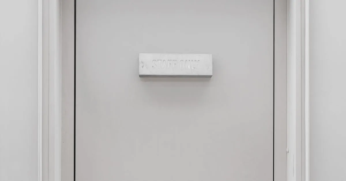 découvrez des mots composés uniquement de consonnes et explorez leur utilisation en français.