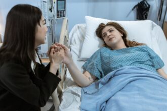 découvrez les bienfaits de l'ostéopathie pour soulager vos douleurs musculaires et articulaires. consultez un ostéopathe professionnel pour un soin personnalisé et naturel.