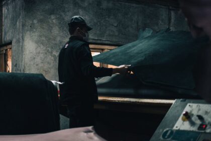 découvrez comment utiliser les autobronzants en toute sécurité pour obtenir un bronzage naturel sans risques pour votre peau.