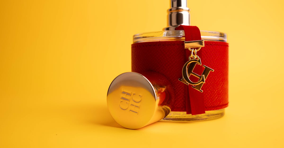 découvrez la liste complète des parfums exhalessence, une collection raffinée aux fragrances uniques pour toutes les occasions.