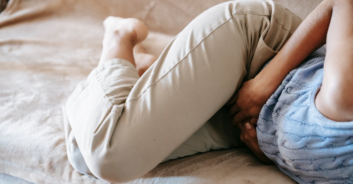 découvrez tout sur le syndrome de l'intestin irritable : causes, symptômes, traitements et conseils pour mieux vivre avec cette affection digestive courante.