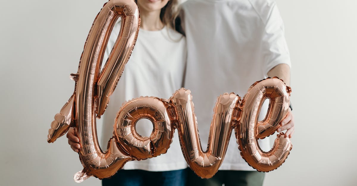 découvrez tout sur l'amour : ses émotions, ses formes et son impact dans nos vies.