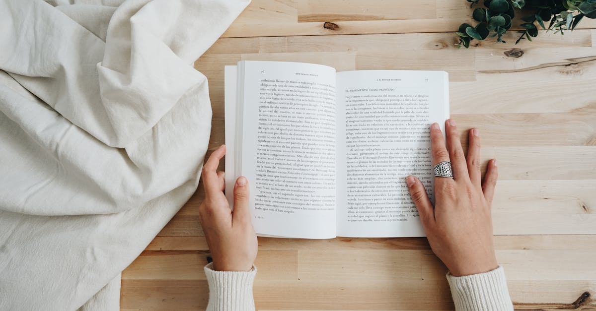 découvrez notre sélection des livres les mieux notés, incontournables pour tous les passionnés de lecture.