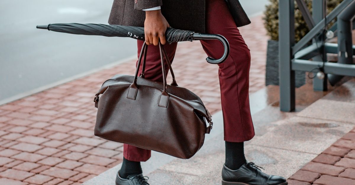 découvrez les différents styles de pantalons pour hommes, alliant confort, tendance et élégance pour toutes les occasions.