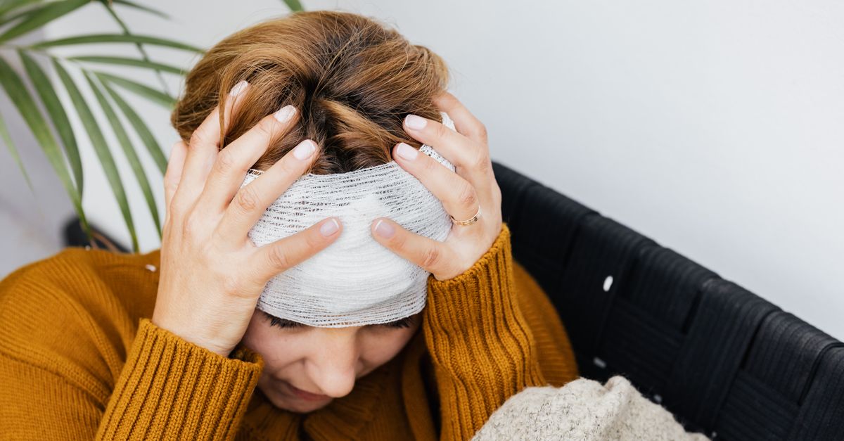 découvrez les causes, symptômes et traitements de la douleur du cuir chevelu pour mieux la soulager et retrouver votre confort.