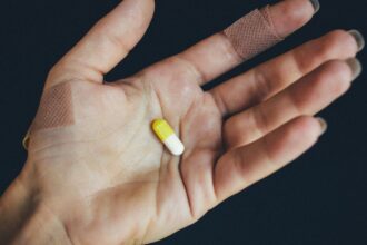 découvrez les meilleures conseils et traitements pour une récupération efficace après un décollement d'ongle, favorisant la guérison et la santé de vos ongles.