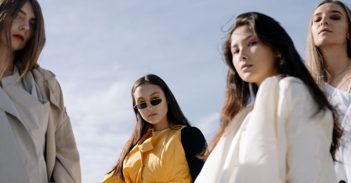 découvrez les dernières tendances mode pour être à la pointe du style cette saison. conseils, inspirations et nouveautés fashion incontournables.