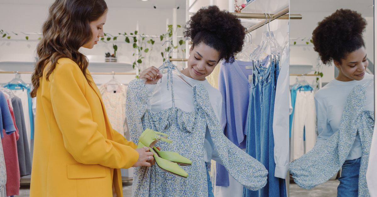 découvrez les dernières tendances de la mode pour être toujours à la pointe du style et exprimer votre élégance avec confiance.
