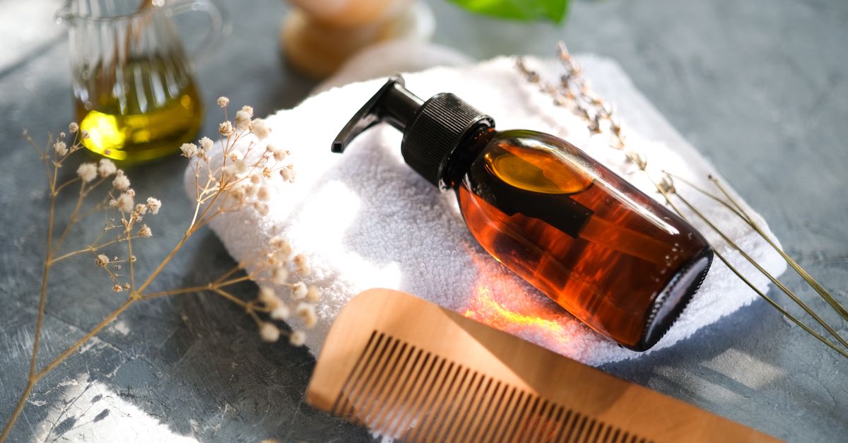 soins capillaires : découvrez nos conseils et produits pour des cheveux sains, brillants et revitalisés au quotidien.