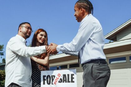 acheteurs immobiliers : trouvez la propriété idéale grâce à nos conseils et services personnalisés pour réussir votre investissement immobilier.